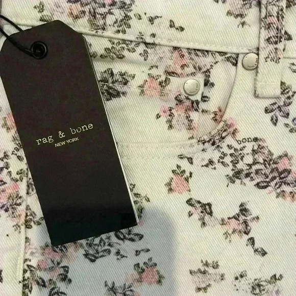 NWT Rag & Bone Floral “Boyfriend” Jeans, Size 27, Ankle Length - Picture 4 of 5